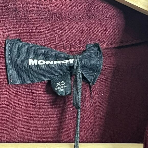 MONROW NWT Crepe Jumpsuit Women’s XS Bordeaux Long Sleeve Button Waist Work - Picture 10 of 12